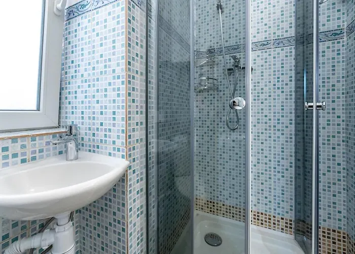 дім з двориком, центр, море * Odessa