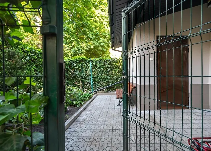 Holiday home дім з двориком, центр, море Odesa